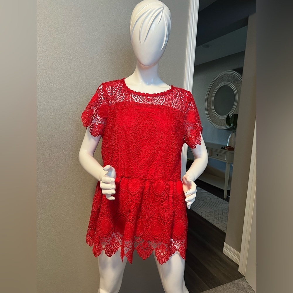 LANE BRYANT Red Crocheted Lace Scalloped
Peplum Blouse-SZ. 16